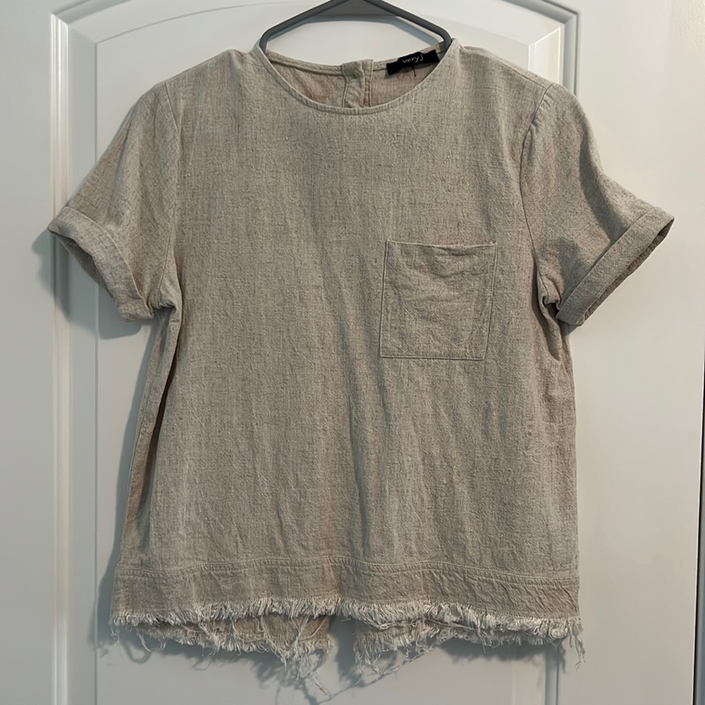 Cream/Tan Short Sleeve Blouse